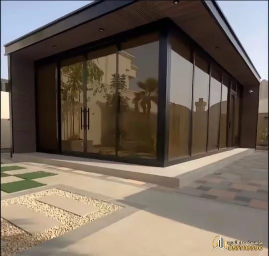 بناء ملاحق زجاجية ومجالس خارجية في الرياض | تصميم مودرن 0551033861 